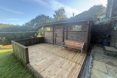 Decking/Shed