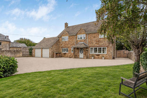 front image driveway.png