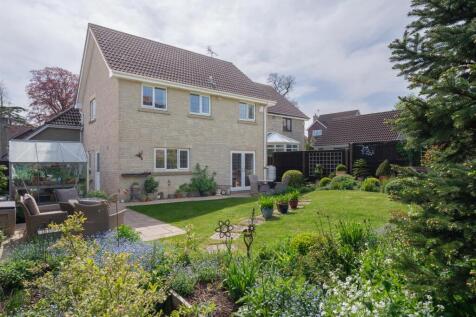 7 Erleigh Drive-42.jpg