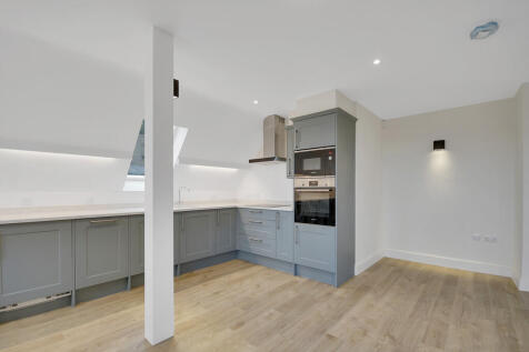 Tenterden, Kent TN30 photo 3