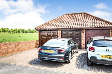 Garage &amp; Parking