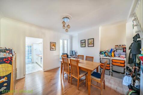 b09cf5e4-8b02-439...