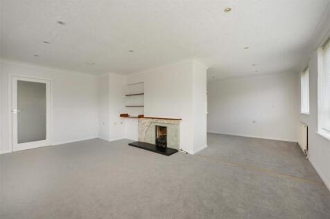 Oakwood Drive, Whitstable