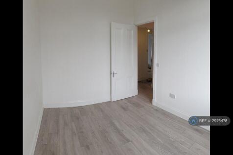 Rear Bedroom