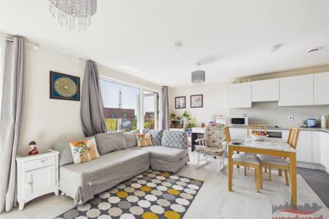 Living Area/Kitchen