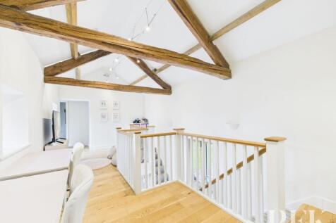 Hallway leading to bedrooms 2 &amp; 3