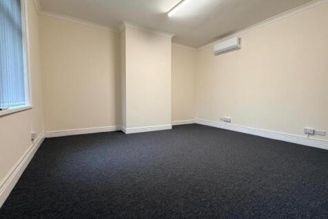Office to rent Image 3