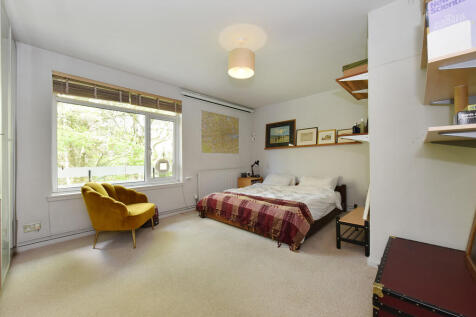 8 Skipworth Road ...