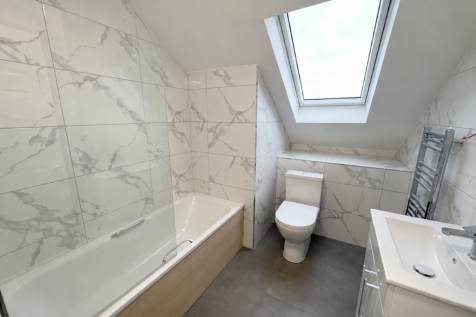 Percy Road, London photo 5