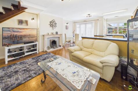 Presented by Clinton at EweMove Bexleyheath and Da