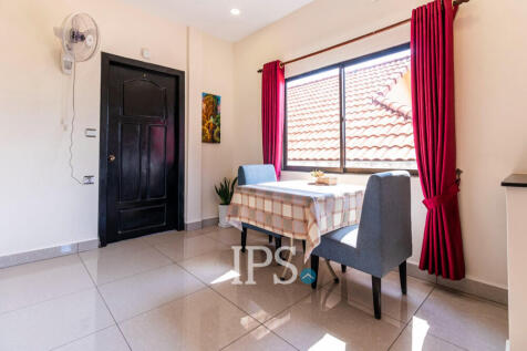 6 Unit Apartment Building For Sale - Svay Dangkum, Siem Reap