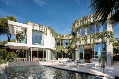 Exterior and Pool (2