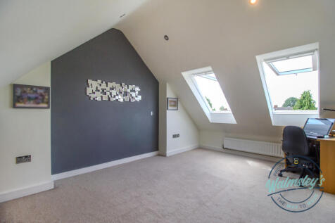 Double bedroom with fitted wardrobes to top floor