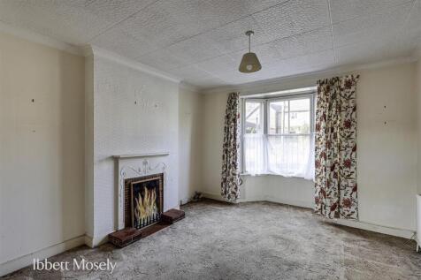 3 Reception Room.jpg