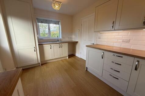 4, Rose Court, Whitchurch Road, Prees, Shropshire photo 3