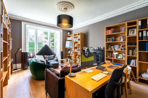 5 bed, 4 bath Detached in Edinburgh - Photo 16