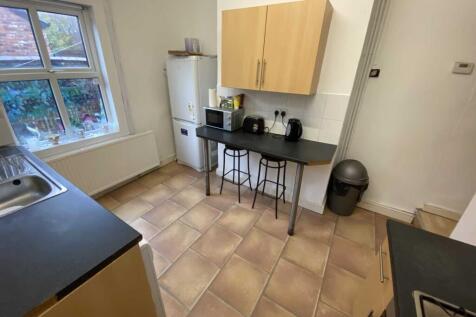 Mabfield Road, Fallowfield photo 2