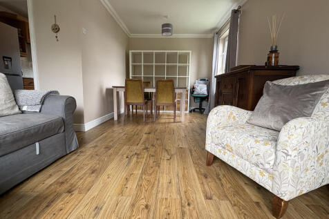 Urmston Lane, Stretford  photo 4