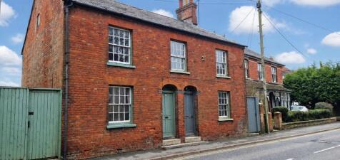 2 Bedroom Semi Detached House