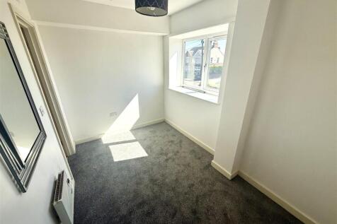 85 Owston Road, Carcroft, Doncaster photo 3