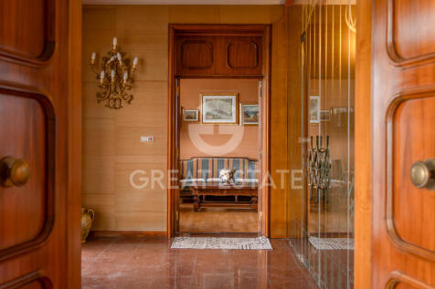 Interno