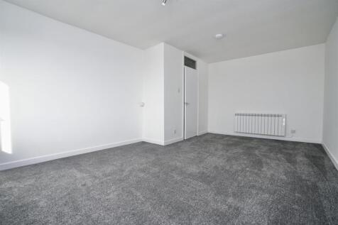 Andrew Road, Eynesbury, St. Neots photo 3