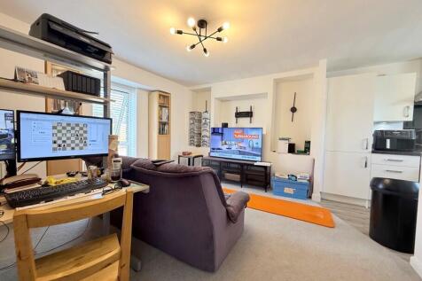Fen Street, Brooklands  photo 5