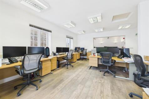 Somerset House, Taunton TA1 1SF | Hollis Morgan Li