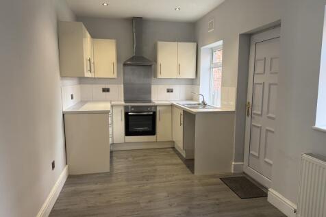 Sefton Road, Manchester, Greater Manchester, M27 photo 4