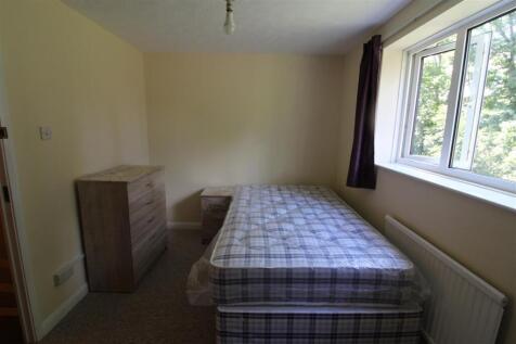 Berkeley Close, Southampton photo 4