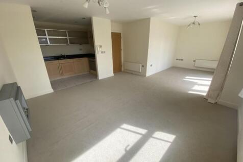 Stoneleigh, 24 Knighton Park Road, LE2 photo 3