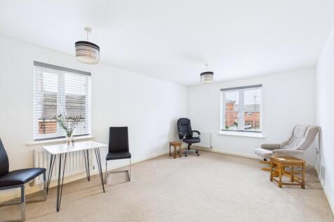 CAM01338G0-PR0156-STILL014