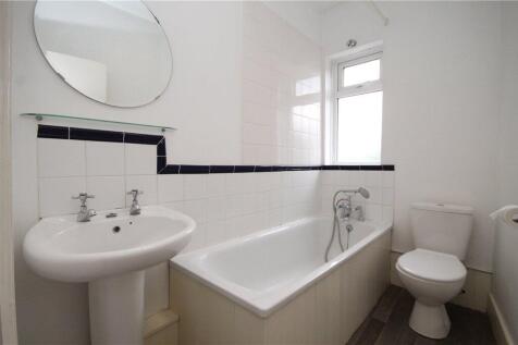 Winfrith Roads, London, SW18 photo 5