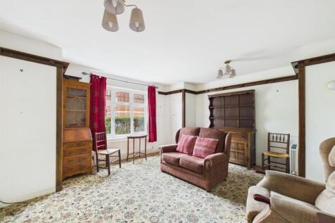 lounge 2.jpg