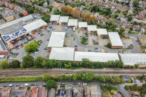 96782_Unit-3-Shepperton-Business-Park  (4)_low.jpg