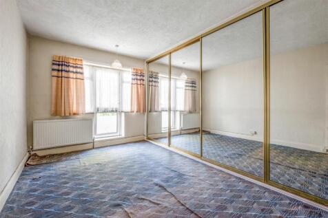 3 Court Farm Road-14.jpg