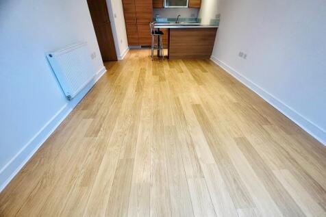 Monument Court, Woolners Way, Stevenage photo 3