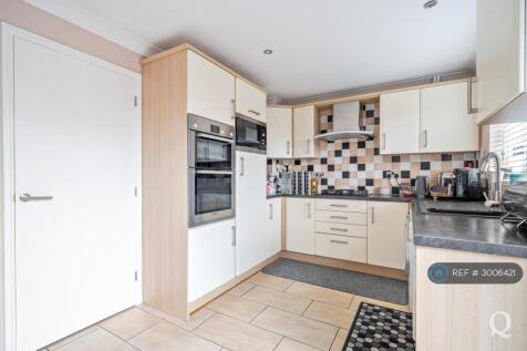 Galena Close, Sittingbourne, ME10 photo 3