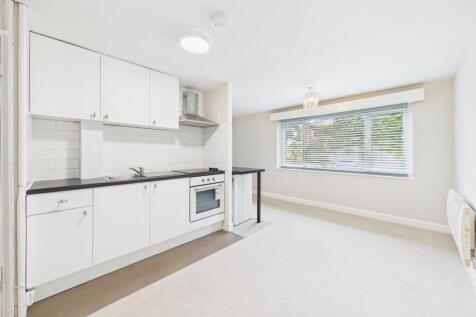 Kitchen - Living - Bedroom