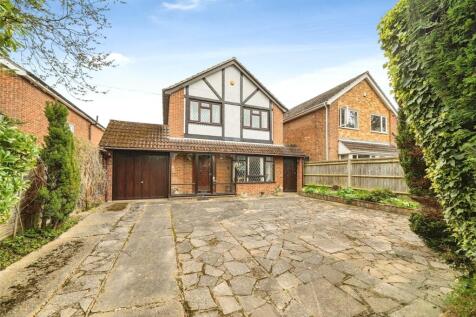 Wokingham, RG41 - property photo