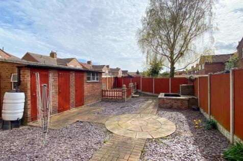 Rear garden.jpg