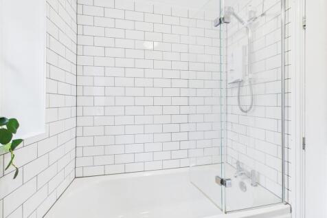 CAM03974G0-PR0196...