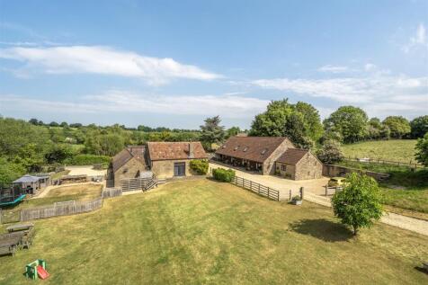 The Old Cow Byre &amp; By The Byre Holidays