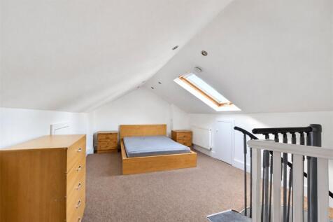 Brightfield Road, Lee, London, SE12 photo 5