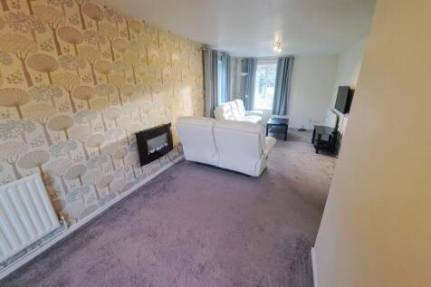 Little Market Row, Leybourne, West Malling photo 3