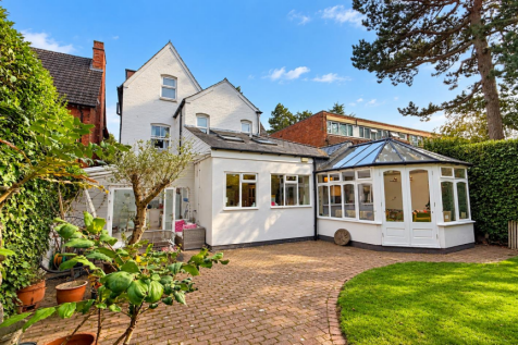 Sunny Suburban Garden and Conservatory.png