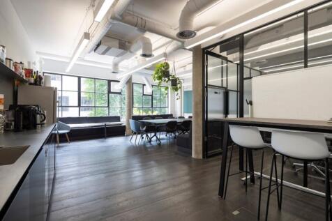 Kitchen / Breakout