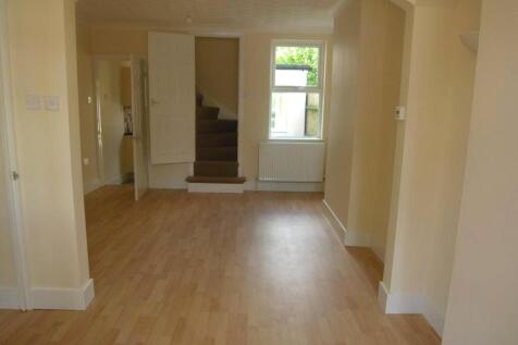 Lounge/Dining Area