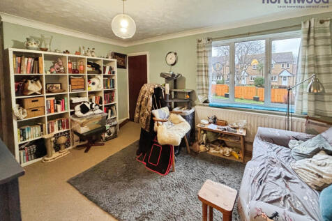 Alder Close, Dibden Purlieu, SO45 photo 3