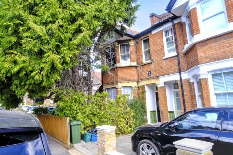 22a Grosvenor Road, Twickenham, Middlesex, TW1 4AE